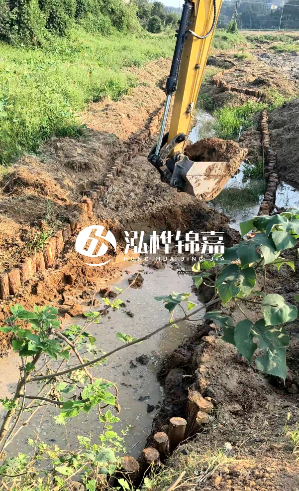 臨沂河道清淤專業(yè)施工-河道清淤后水質會有明顯改善嗎？