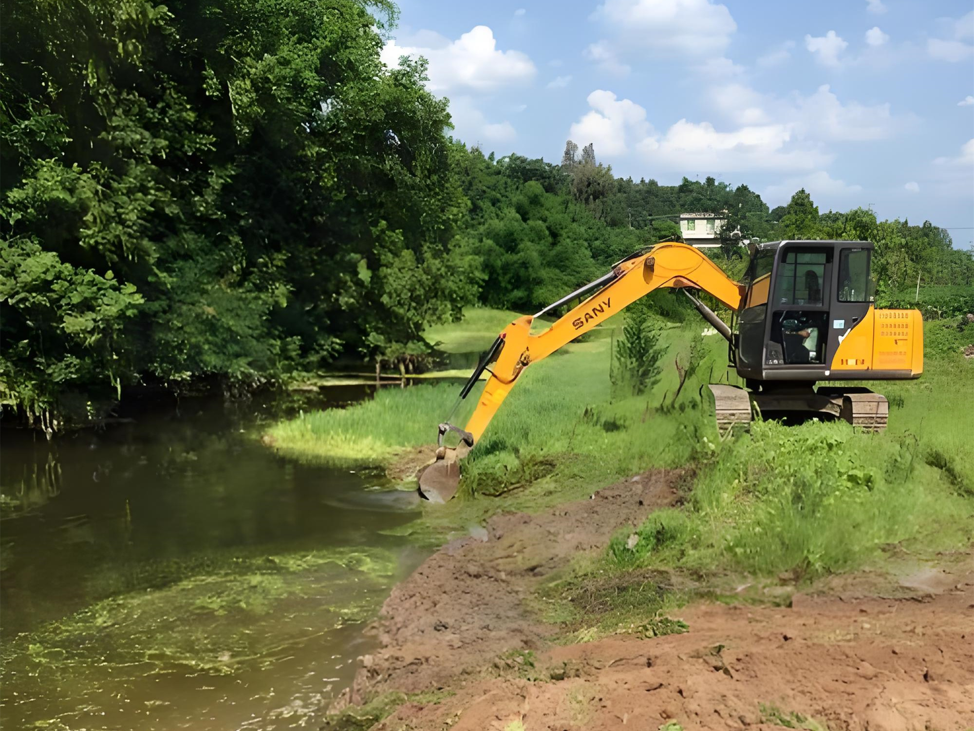 北京朝陽區(qū)水上挖機(jī)清淤隊-水庫清淤的最佳施工時段是什么時候?