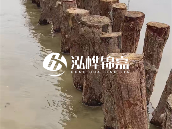 水泥樁批發(fā)廠家泓樺錦嘉-雨季能不能正常打水泥樁?