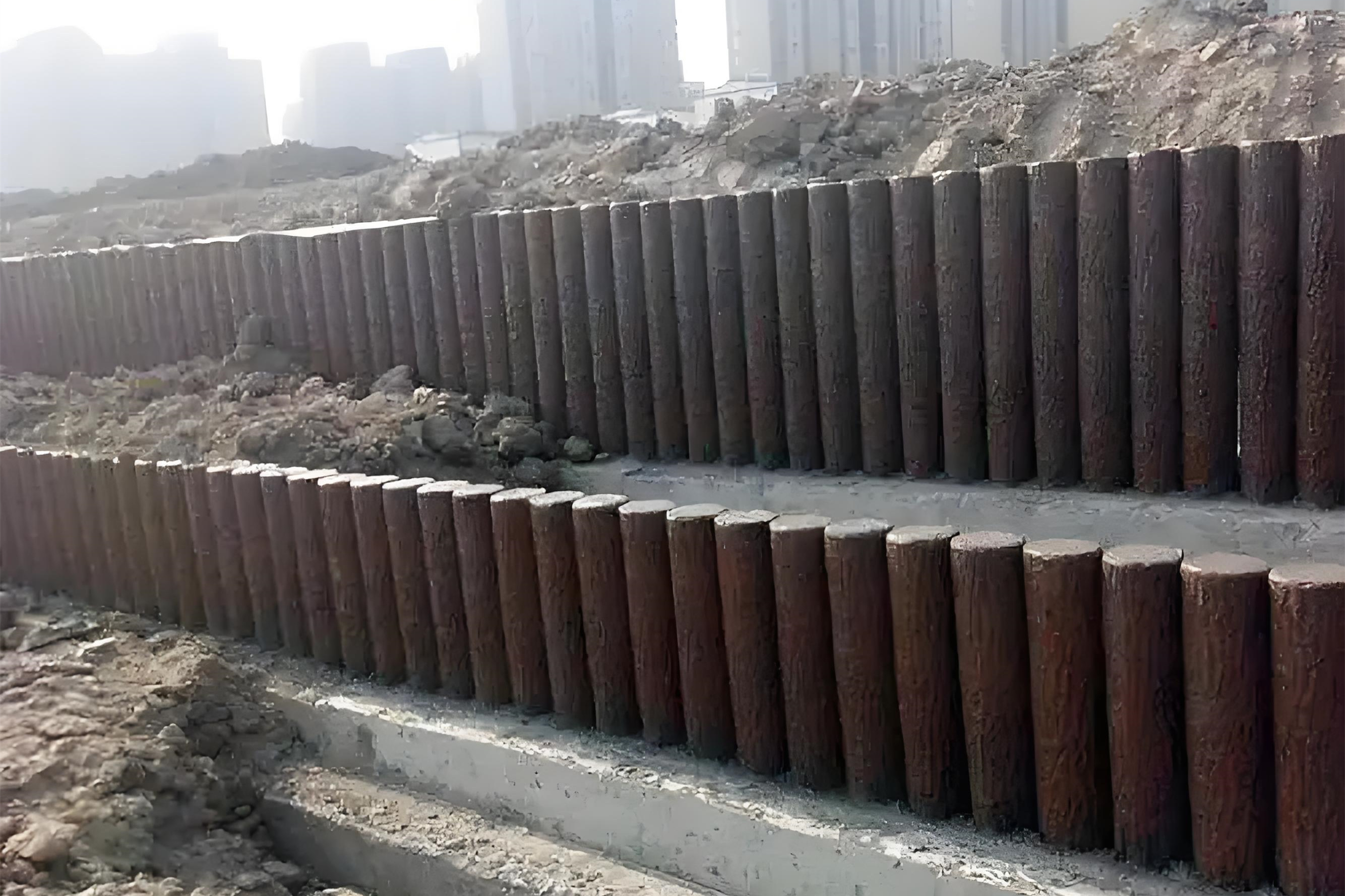 水泥樁批發(fā)廠家泓樺錦嘉-打仿木樁過程中需要控制力度嗎?